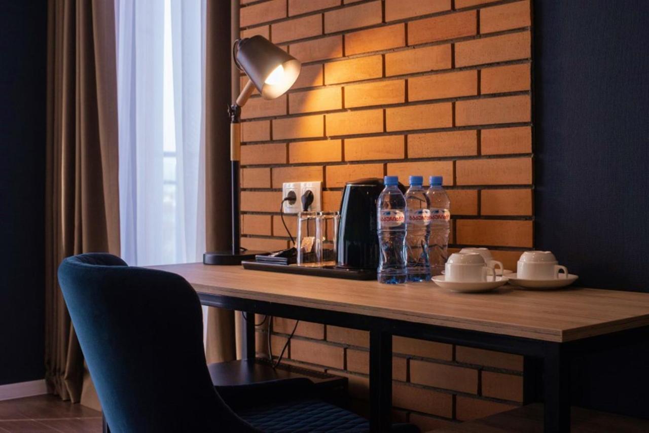 Bricks Hotel Tbilisi Exterior photo