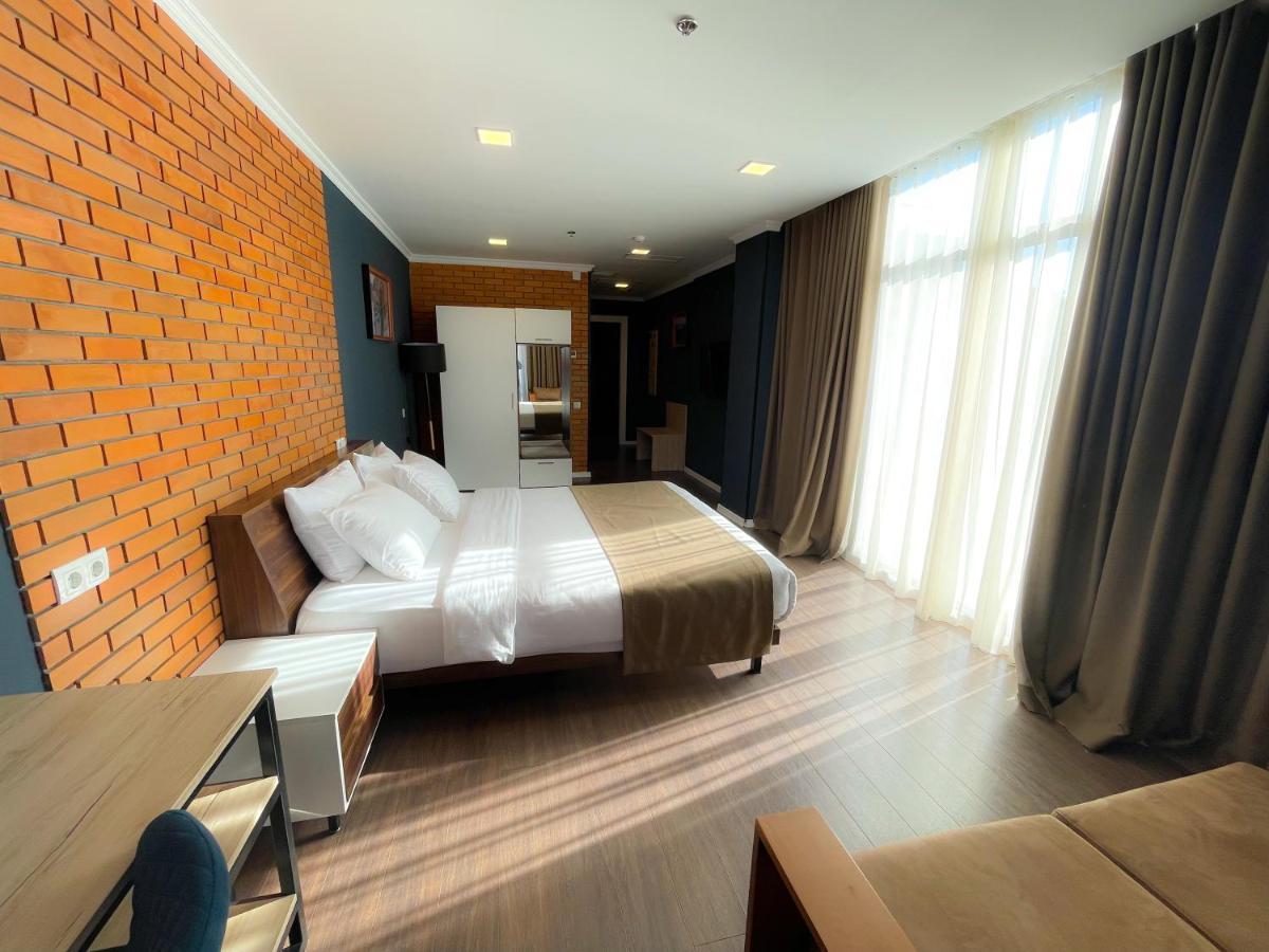 Bricks Hotel Tbilisi Exterior photo